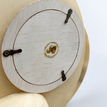 Load image into Gallery viewer, San José alabaster mantel clock, 1970s
