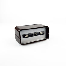 Load image into Gallery viewer, Arlac Dati. Perpetual desktop calendar. 1980s 
