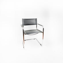이미지를 갤러리 뷰어에 로드 , 마르셀 브로이어가 디자인한 B34 의자, 1930년. 재발행
