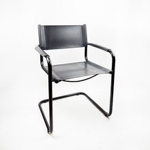 Charger l&#39;image dans la galerie, Chaise B34 conçue par Marcel Breuer, 1930. Réédition
