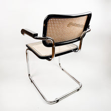 Charger l&#39;image dans la galerie, Chaise B64 ou Cesca conçue par Marcel Breuer en 1928.
