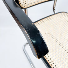 Charger l&#39;image dans la galerie, Chaise B64 ou Cesca conçue par Marcel Breuer en 1928.
