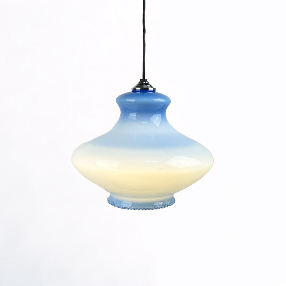 Lámpara de techo de cristal opalina, 1970's