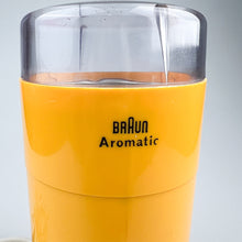 Cargar imagen en el visor de la galería, Molinillo Café Braun KSM 1/11 diseño de Reinhold Weiss, 1967. Amarillo
