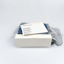 Cargar imagen en el visor de la galería, Secador de Pelo Braun HLD 4, Dieter Rams, 1970. Color Azul.

