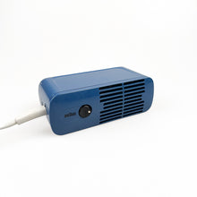 Cargar imagen en el visor de la galería, Secador de Pelo Braun HLD 4, Dieter Rams, 1970. Color Azul.
