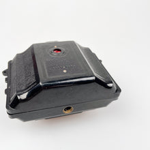 Load image into Gallery viewer, Capta Bakelite Camera.
