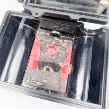 Load image into Gallery viewer, Capta Bakelite Camera.
