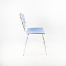 이미지를 갤러리 뷰어에 로드 , Agatha Ruiz de la Prada가 Amat-3을 위해 디자인한 Nube 어린이 의자
