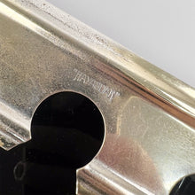 画像をギャラリービューアに読み込む, 1950年代の黒ガラスと金属の筆記具セット
