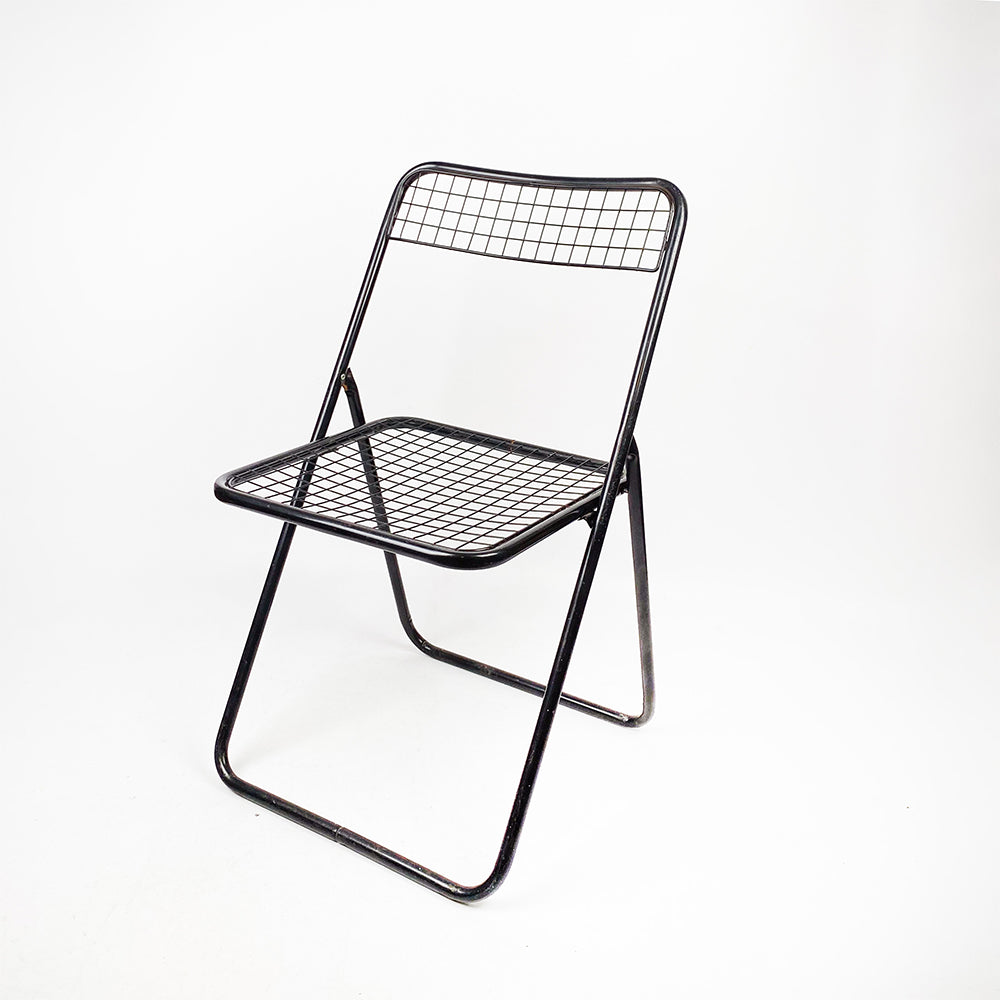 Chair 085 manufactured by Federico Giner, 1970s. Black.