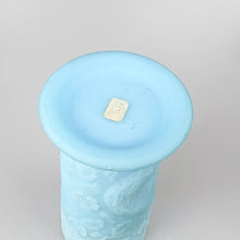画像をギャラリービューアに読み込む, ターコイズブルーのオパーリンガラス製フェントン花瓶、1990年代 
