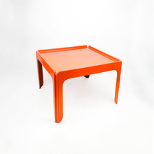 Load image into Gallery viewer, Fiberglass coffee table, 1970s 
