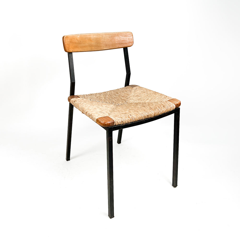 モダンな木製と金属製の椅子1 MUC0229NC（板座）｜アビタスタイルの木製椅子