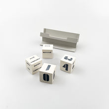 Load image into Gallery viewer, 1970s Perpetual Calendar
