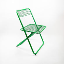 Laden Sie das Bild in den Galerie-Viewer, Silla 085 fabricada por Federico Giner, 1970s. Verde.
