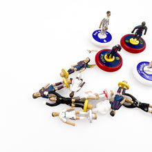 Cargar imagen en el visor de la galería, Total Soccer figuras variadas Real Madrid y Barcelona
