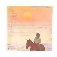 Laden Sie das Bild in den Galerie-Viewer, LP. Carole King. Thoroughbred
