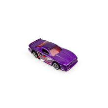 Laden Sie das Bild in den Galerie-Viewer, Hot Wheels Mustang Cobra
