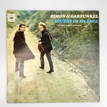 Laden Sie das Bild in den Galerie-Viewer, LP. Simon &amp; Garfunkel. Sounds Of Silence
