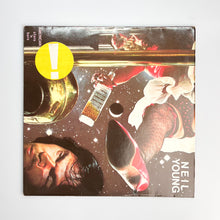Cargar imagen en el visor de la galería, LP. Neil Young. American Stars 'N Bars

