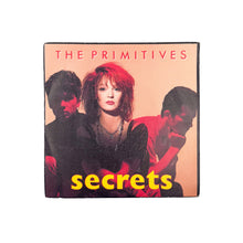 이미지를 갤러리 뷰어에 로드 , SINGLE. The Primitives. Secrets
