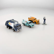 画像をギャラリービューアに読み込む, Micro Machines Public Services (3 coches 1 figura)
