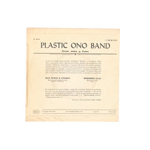 Cargar imagen en el visor de la galería, SINGLE. The Plastic Ono Band. Give Peace A Chance / Remember Love
