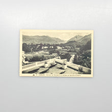 이미지를 갤러리 뷰어에 로드 , Postal 97 Argeles - Vue sur les Pyrenees et la terrasse du Syndicat d’initiative
