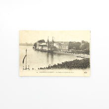 Cargar imagen en el visor de la galería, Postal 40. Enghien-Les-Bains - Casino et le Jardin des Roses
