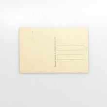 Load image into Gallery viewer, Postal Offert par la Chocolaterie du Vivarais. 18. Marseille - Le Fort Saint-Jean et la Cathédrale
