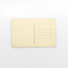 Load image into Gallery viewer, Postal Offert par la Chocolaterie du Vivarais. 18. Marseille - Le Fort Saint-Jean et la Cathédrale
