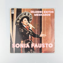 Cargar imagen en el visor de la galería, LP. Sonia Fausto. Grandes Éxitos Mexicanos

