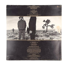 Cargar imagen en el visor de la galería, LP. U2. The Joshua Tree
