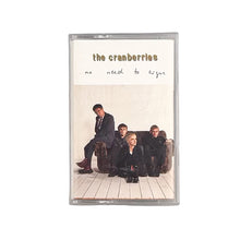 Laden Sie das Bild in den Galerie-Viewer, CASSETTE. The Cranberries. No Need To Argue
