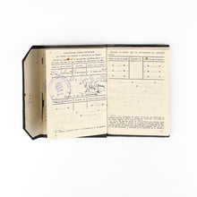 Load image into Gallery viewer, Edición Oficial Libreta de Inscripción Marítima, 1949
