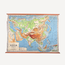 Cargar imagen en el visor de la galería, Mapa Físico Asia C. Sulzer, A Vallardi, Italia
