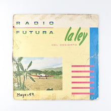 Cargar imagen en el visor de la galería, LP. Radio Futura. La Ley Del Desierto / La Ley Del Mar
