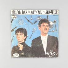 Laden Sie das Bild in den Galerie-Viewer, SINGLE. Soft Cell. Bedsitter.
