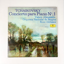 画像をギャラリービューアに読み込む, LP. Tchaikovsky. Valery Afanassiev. Concierto Para Piano Nº. 1
