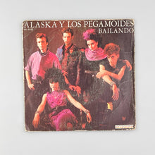 이미지를 갤러리 뷰어에 로드 , SINGLE. Alaska Y Los Pegamoides. Bailando
