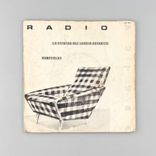Cargar imagen en el visor de la galería, SINGLE. Radio Futura. La Estatua Del Jardín Botánico / Rompeolas
