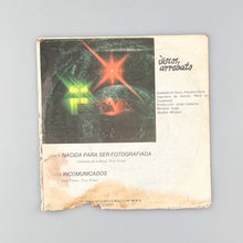 画像をギャラリービューアに読み込む, SINGLE. Modas Clandestinas. Nacida Para Ser Fotografiada
