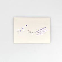 画像をギャラリービューアに読み込む, Fotografía  Policias navales enfrente de la puerta Santa de Santiago Foto Masaca Ferrol
