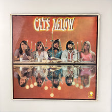 이미지를 갤러리 뷰어에 로드 , LP. The Cats. Aglow
