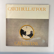 画像をギャラリービューアに読み込む, LP, Gat. Cat Stevens. Catch Bull At Four
