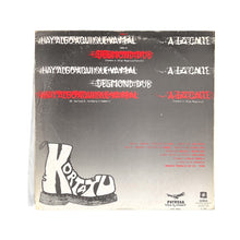 Laden Sie das Bild in den Galerie-Viewer, LP. Kortatu. A La Calle
