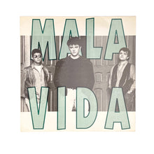 Load image into Gallery viewer, LP. Mala Vida. Si, Digo Oui
