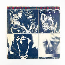 Cargar imagen en el visor de la galería, LP. The Rolling Stones. Emotional Rescue = Rescate Emocional

