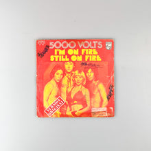 Charger l'image dans la galerie, SINGLE. 5000 Volts. I'm On Fire / Still On Fire
